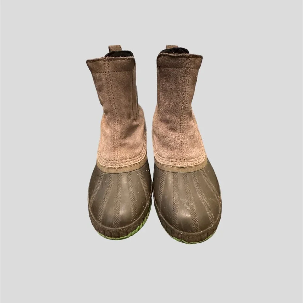 Sorel size 2 waterproof ankle boot NY2674-053